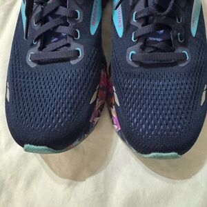 Brooks Dark Blue Athletic Shoes with Teal and Floral Accents